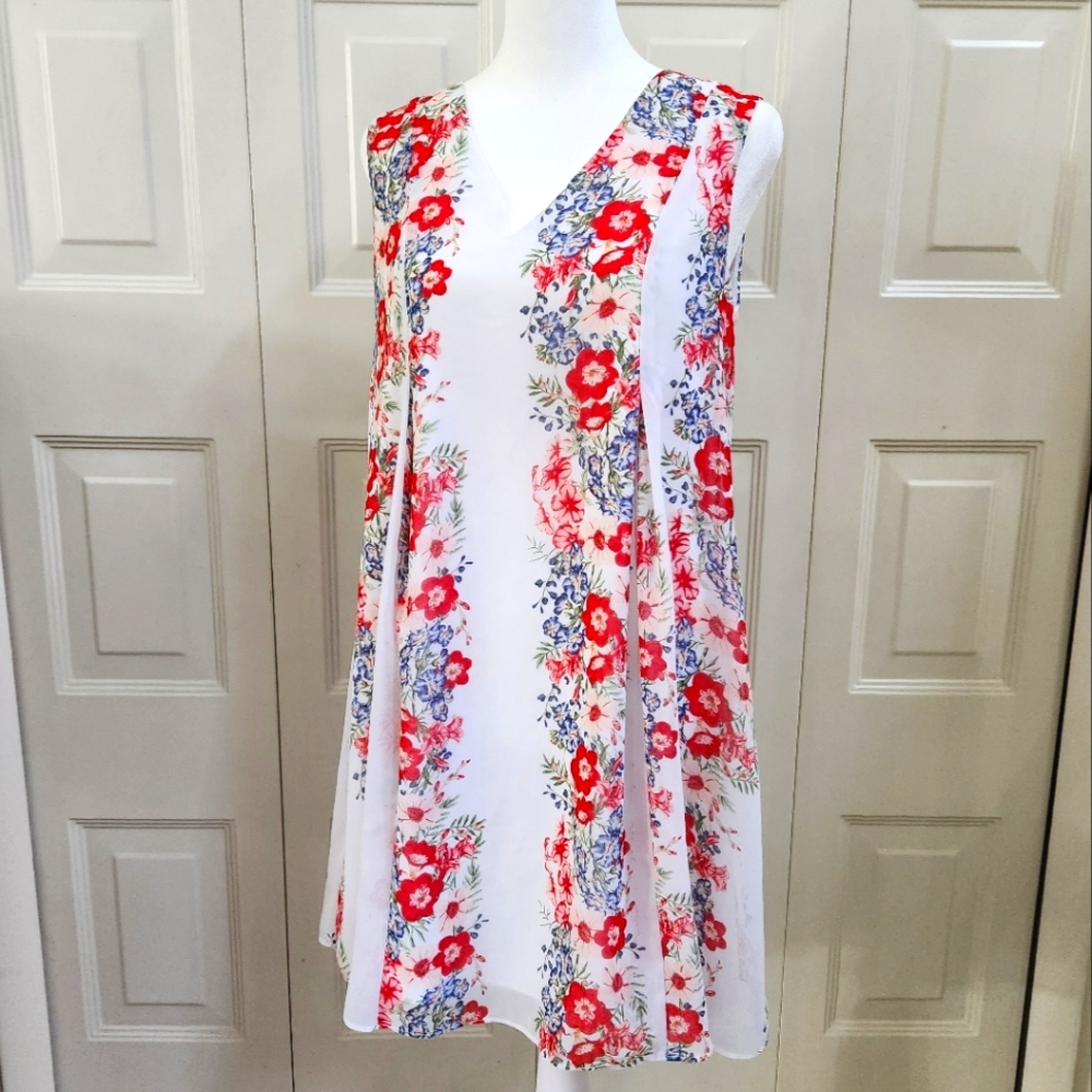 BCBGeneration Women's Sleeveless V Neck Bow Back Floral White Summer Dress S